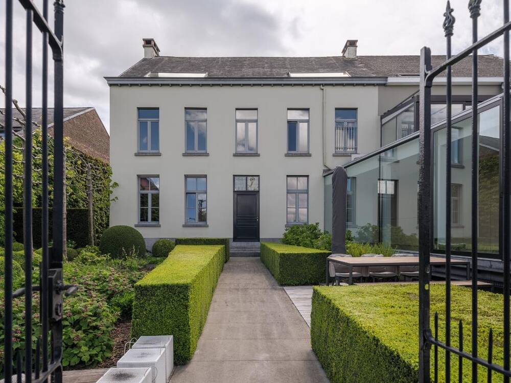 Huis te  koop in Erpe-Mere 9420 1095000.00€ 4 slaapkamers 420.00m² - Zoekertje 236434