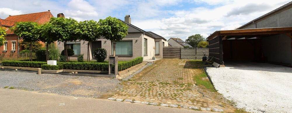 Huis te  koop in Knesselare 9910 492500.00€ 2 slaapkamers 160.00m² - Zoekertje 239926