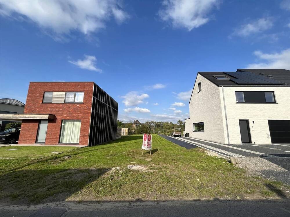 Grond te  koop in Aalter 9880 216000.00€  slaapkamers 0.00m² - Zoekertje 244313