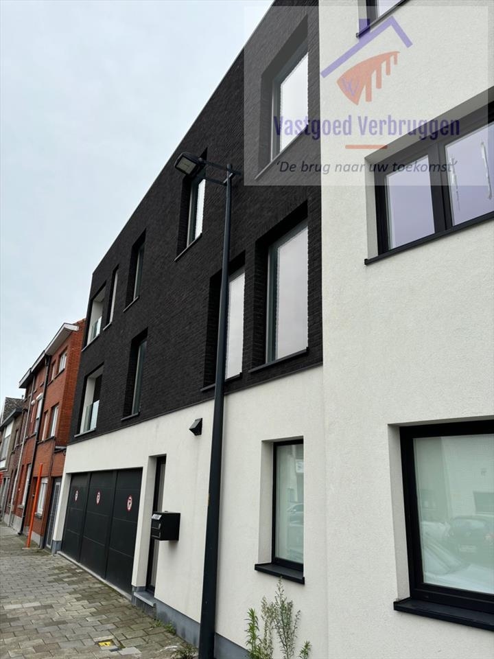 Appartementsgebouw te  koop in Aalst 9300 310000.00€ 2 slaapkamers 119.00m² - Zoekertje 251541