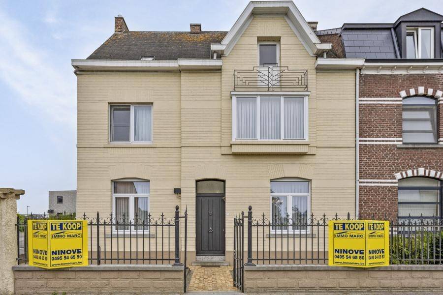 Huis te  koop in Appelterre-Eichem 9400 285000.00€ 4 slaapkamers 210.00m² - Zoekertje 251438