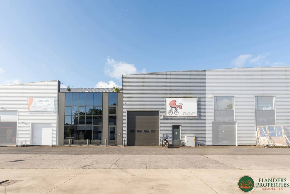 Handelszaak te  koop in Maldegem 9990 775000.00€  slaapkamers 800.00m² - Zoekertje 253021