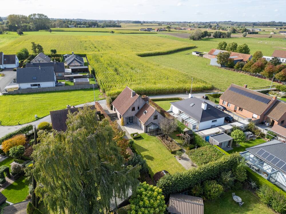 Villa te  in Dentergem 8720 528000.00€ 3 slaapkamers 249.00m² - Zoekertje 260572