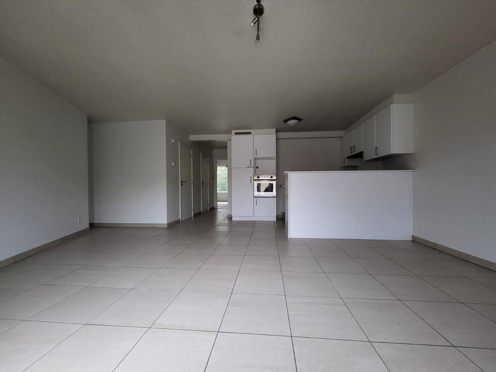 Appartement te  huur in Machelen 9870 645.00€ 1 slaapkamers m² - Zoekertje 263267