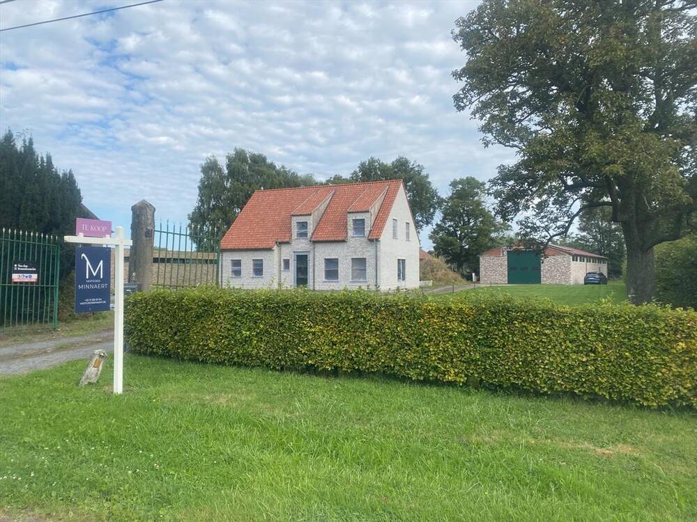 Huis te  koop in Sint-Laureins 9980 824000.00€ 4 slaapkamers m² - Zoekertje 263495