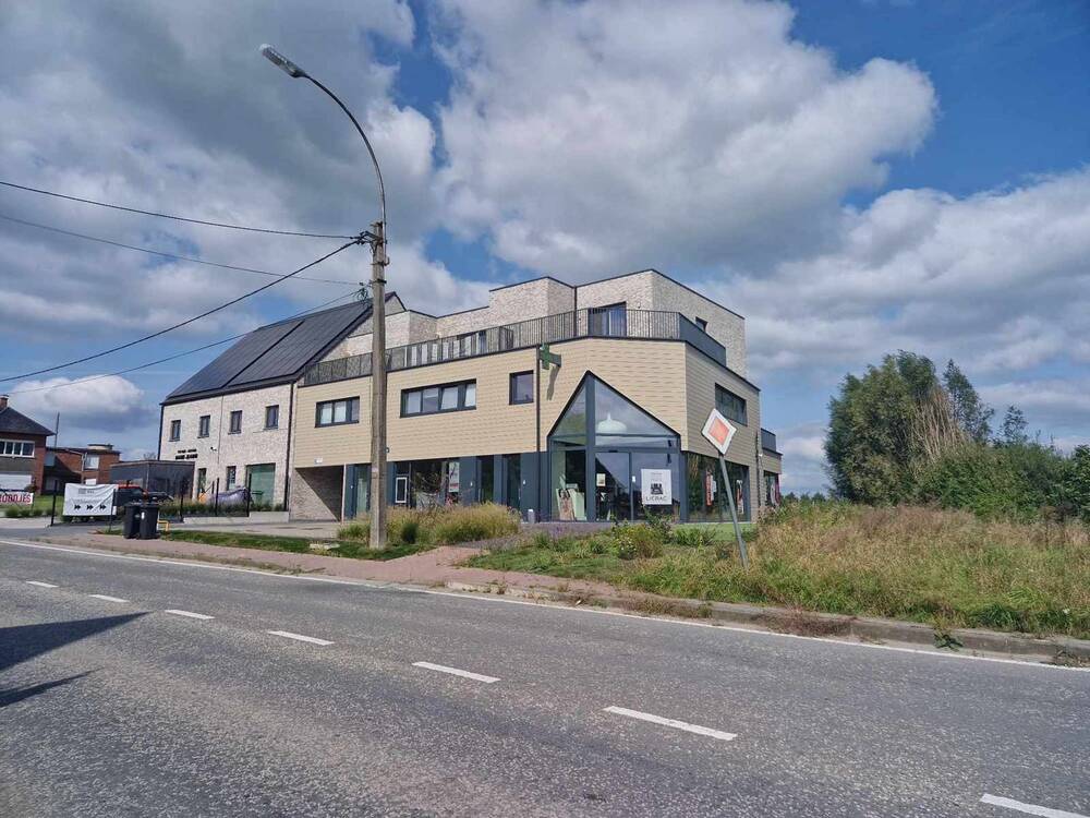 Triplex te  huur in Oosterzele 9860 910.00€ 2 slaapkamers 130.00m² - Zoekertje 264208