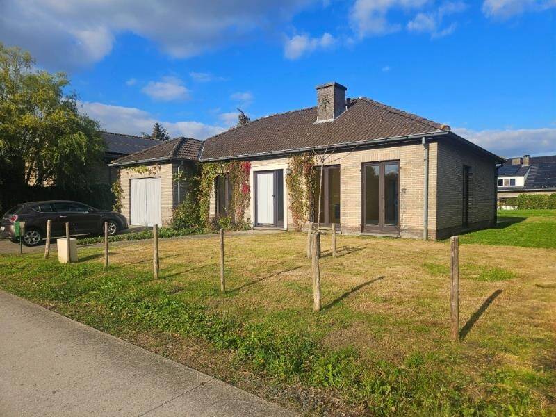 Huis te  in Melle 9090 349000.00€ 2 slaapkamers 108.00m² - Zoekertje 264163