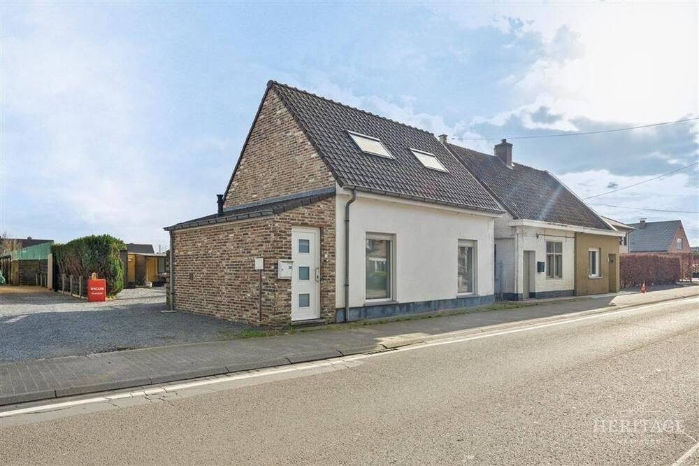 Huis te  koop in Lovendegem 9920 230000.00€ 2 slaapkamers 115.00m² - Zoekertje 264881