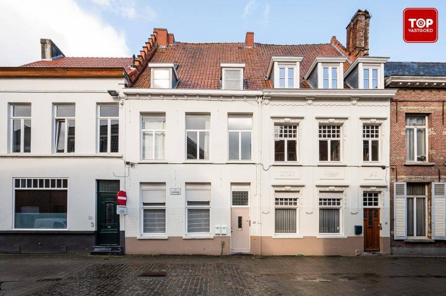 Herenhuis te  koop in Gent 9000 649000.00€ 10 slaapkamers 319.00m² - Zoekertje 267146