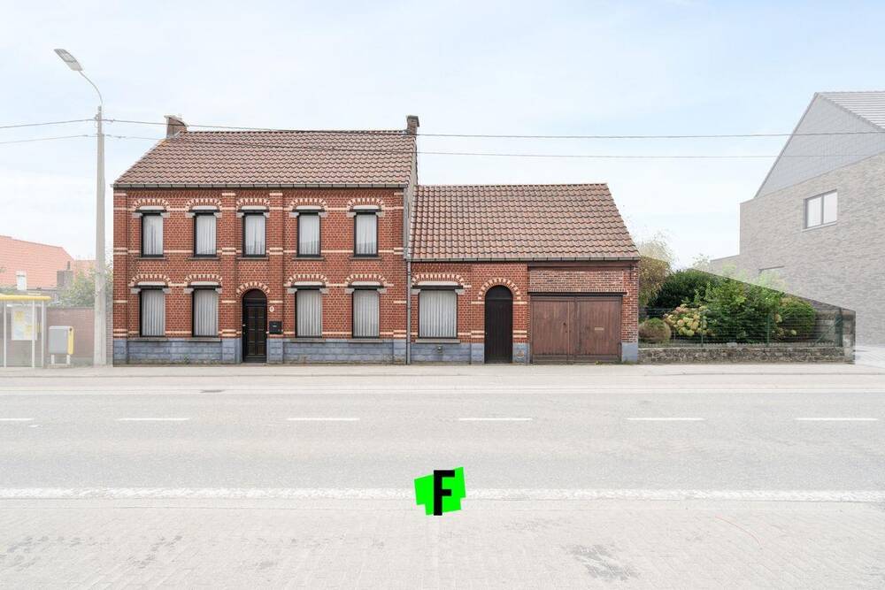 Huis te  koop in Zottegem 9620 239000.00€ 4 slaapkamers 250.00m² - Zoekertje 268025