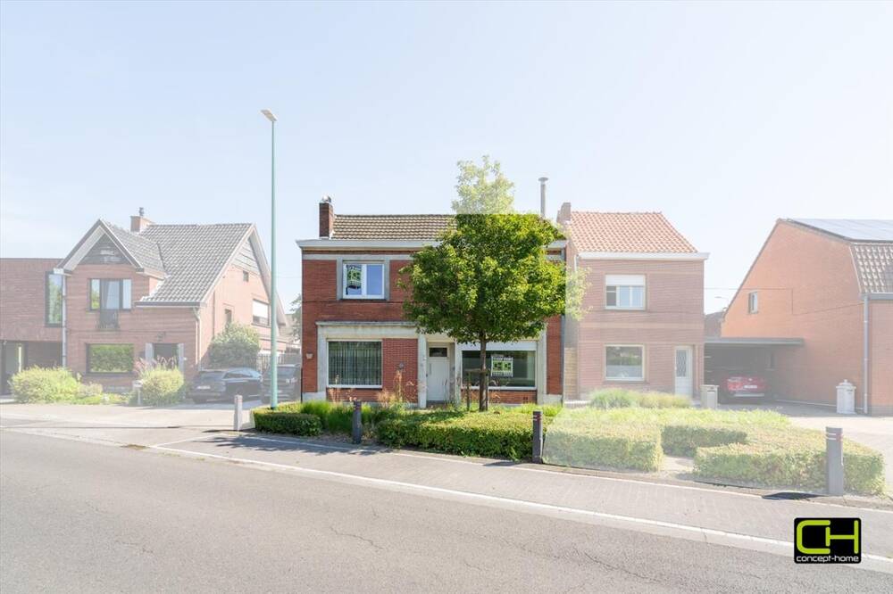 Appartementsgebouw te  koop in Evergem 9940 299000.00€ 5 slaapkamers 292.00m² - Zoekertje 272633