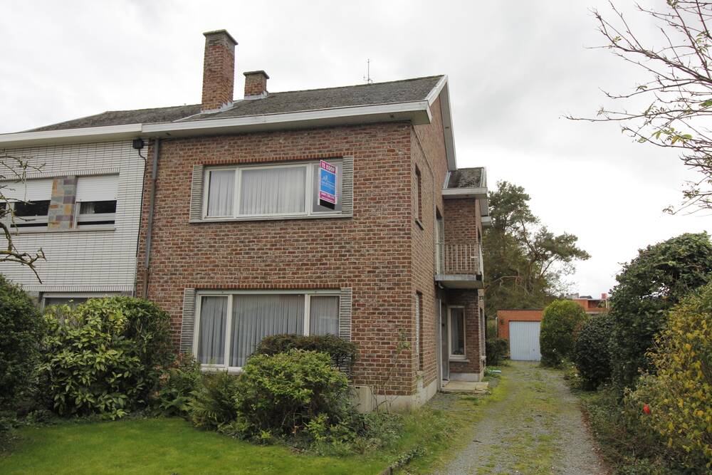 Huis te  koop in Erembodegem 9320 325000.00€ 4 slaapkamers 229.00m² - Zoekertje 273349