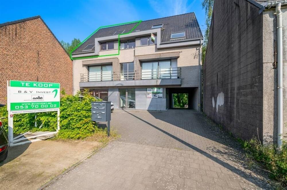 Appartement te  koop in Bambrugge 9420 239000.00€ 2 slaapkamers 121.00m² - Zoekertje 274244