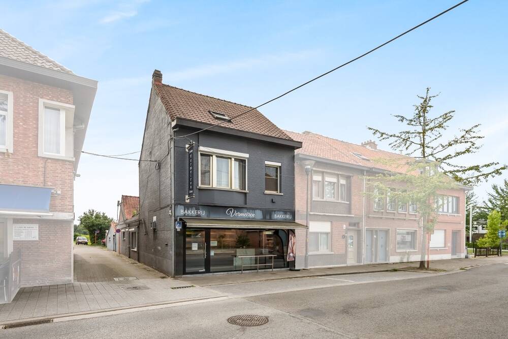 Handelszaak te  koop in Beveren-Waas 9120 275000.00€ 3 slaapkamers m² - Zoekertje 274387