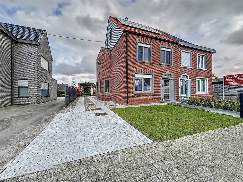 Huis te  huur in Aalter 9880 1275.00€ 3 slaapkamers 0.00m² - Zoekertje 282194