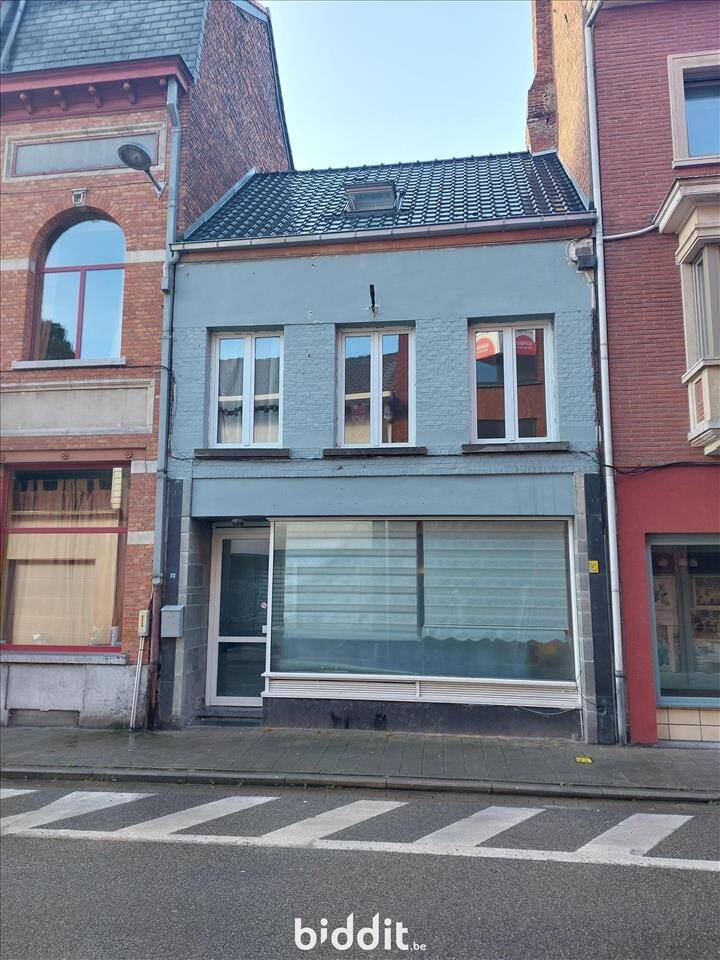 Huis te  koop in Temse 9140 120000.00€ 4 slaapkamers m² - Zoekertje 284755