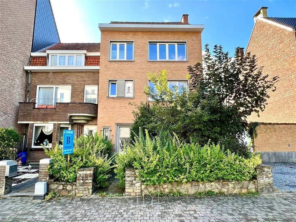 Huis te  koop in Ronse 9600 245000.00€ 5 slaapkamers 175.00m² - Zoekertje 284604