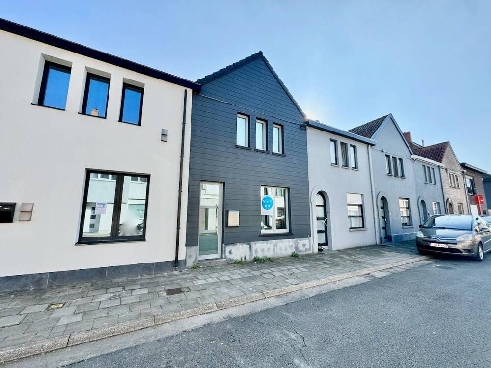 Huis te  koop in Zelzate 9060 275000.00€ 3 slaapkamers 149.00m² - Zoekertje 287065