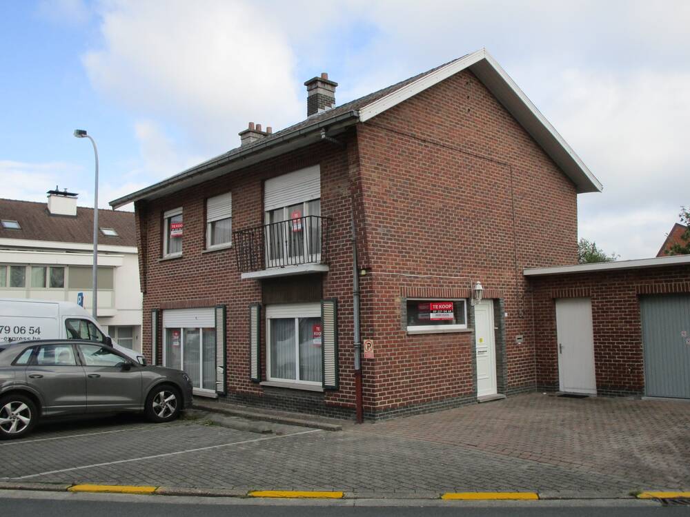 Huis te  koop in Erpe-Mere 9420 310000.00€ 3 slaapkamers 251.00m² - Zoekertje 287545