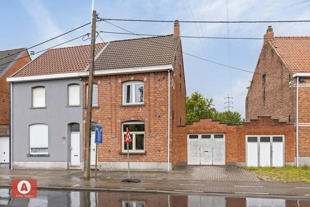 Huis te  koop in Buggenhout 9255 199000.00€ 3 slaapkamers 124.00m² - Zoekertje 286292