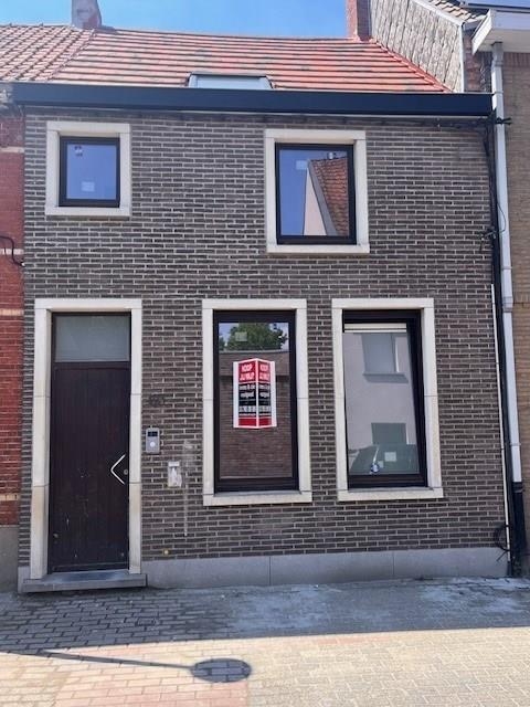 Huis te  koop in Hamme 9220 335000.00€ 2 slaapkamers m² - Zoekertje 287769