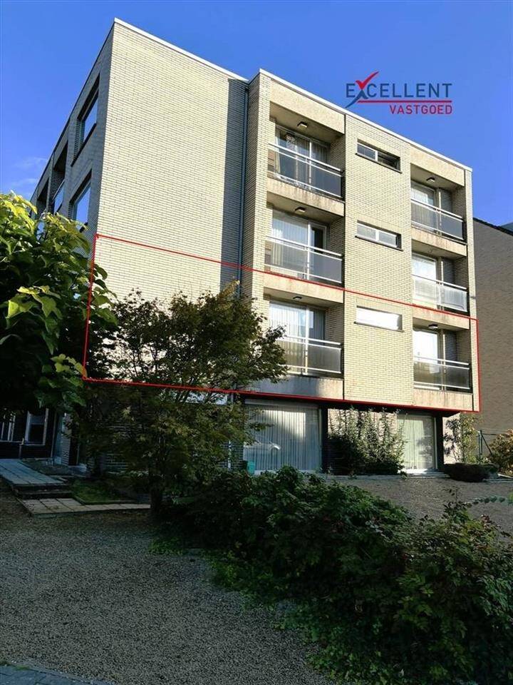 Appartement te  koop in Sint-Amandsberg 9040 225000.00€ 2 slaapkamers 96.00m² - Zoekertje 288675