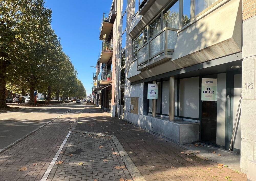 Handelszaak te  huur in Herzele 9550 1500.00€  slaapkamers 0.00m² - Zoekertje 289778