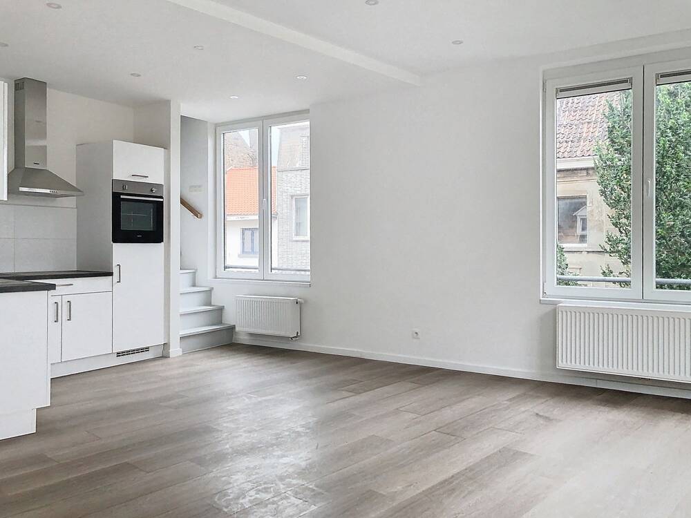 Duplex te  in Oostende 8400 700.00€ 1 slaapkamers 57.00m² - Zoekertje 289600