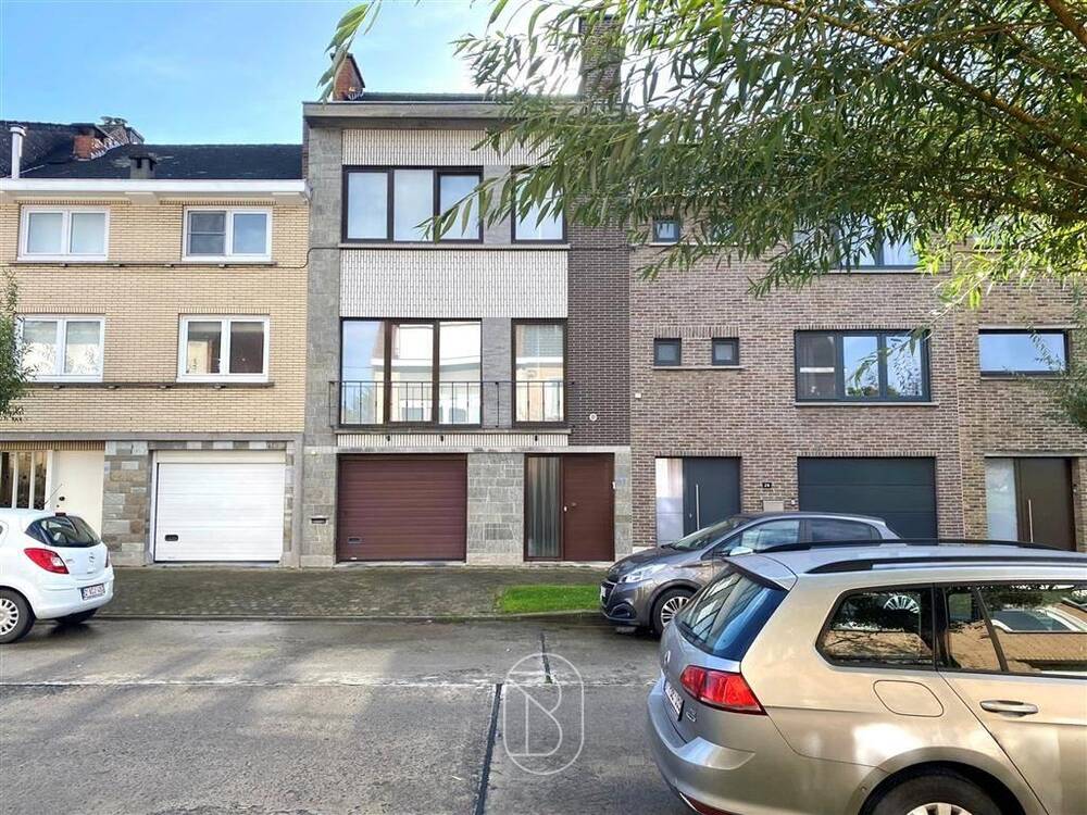 Huis te  koop in Ronse 9600 325000.00€ 3 slaapkamers 150.00m² - Zoekertje 289864