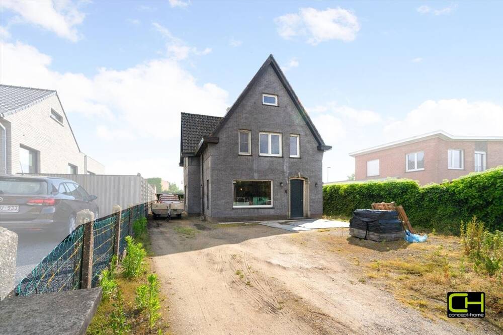 Huis te  koop in Zomergem 9930 349000.00€ 3 slaapkamers 146.00m² - Zoekertje 291582