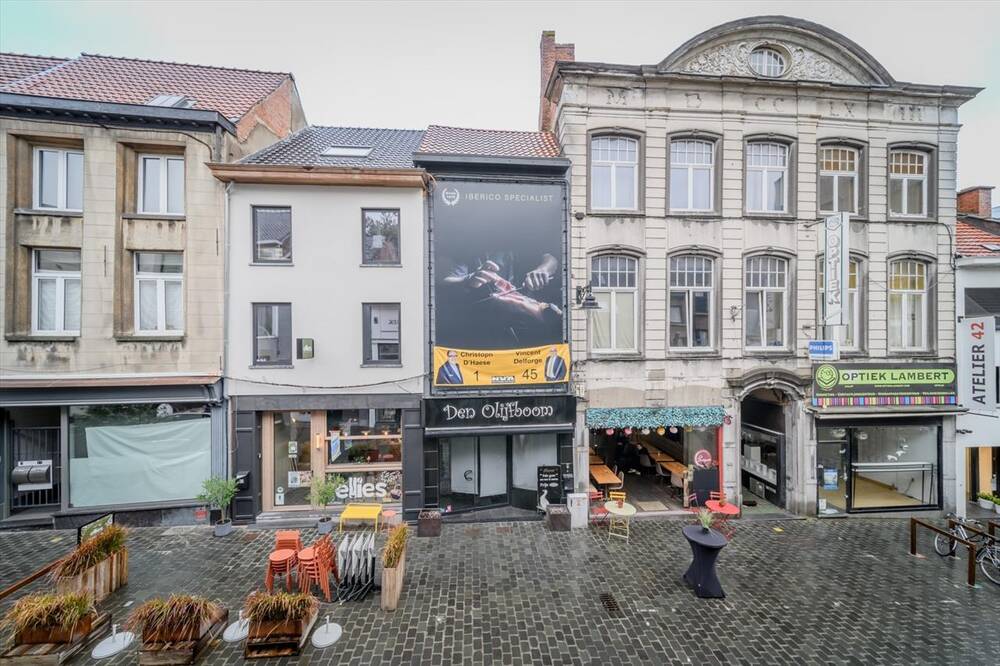 Handelszaak te  koop in Aalst 9300 399000.00€ 2 slaapkamers 323.00m² - Zoekertje 292745