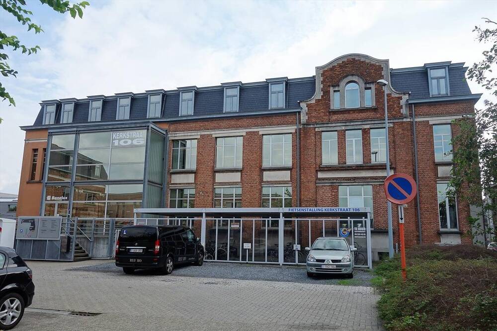 Handelszaak te  huur in Gentbrugge 9050 7858.50€  slaapkamers 521.00m² - Zoekertje 292303