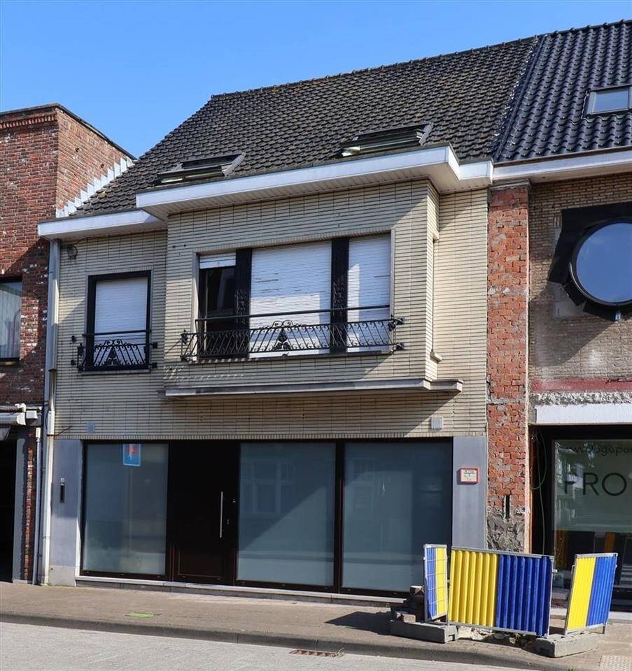 Appartement te  koop in Assenede 9960 325000.00€ 5 slaapkamers m² - Zoekertje 294238