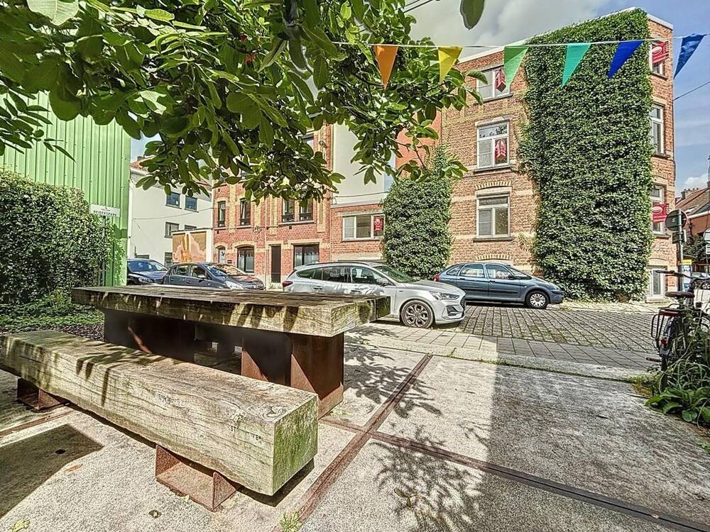 Appartementsgebouw te  koop in Gent 9000 525000.00€ 4 slaapkamers 243.00m² - Zoekertje 294195