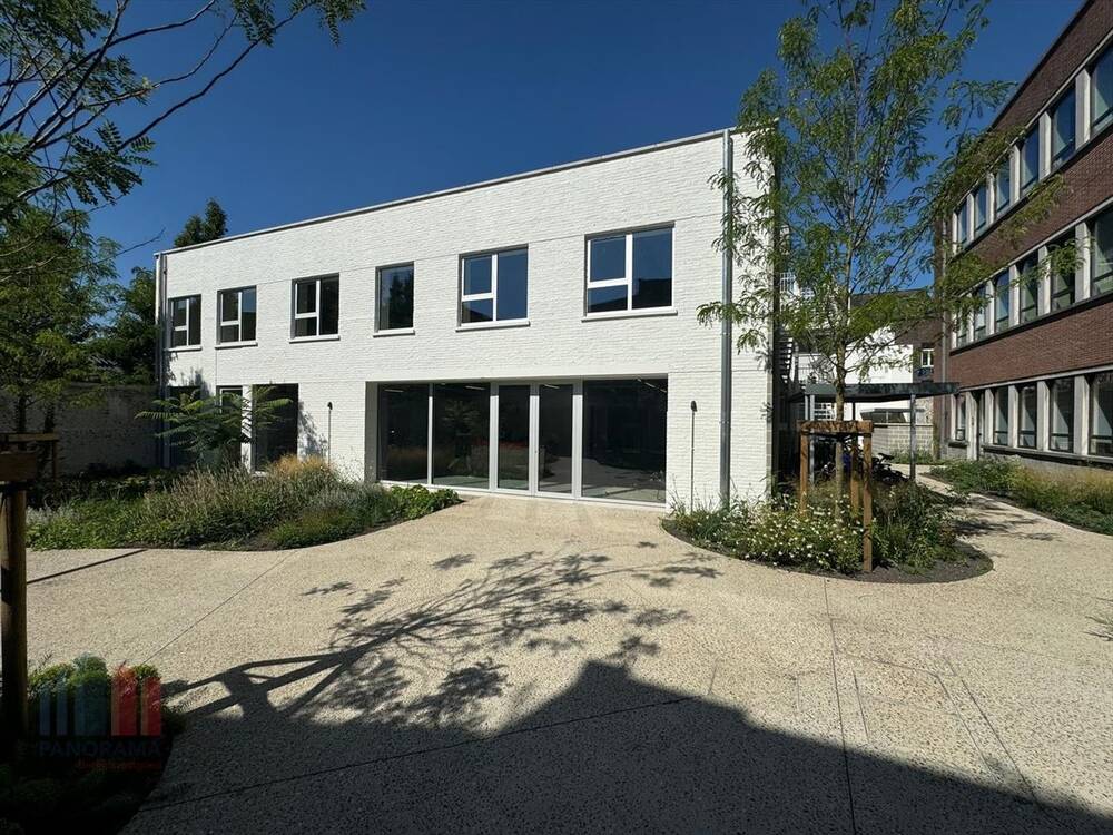 Handelszaak te  koop in Gent 9000 868610.00€  slaapkamers 266.00m² - Zoekertje 294531