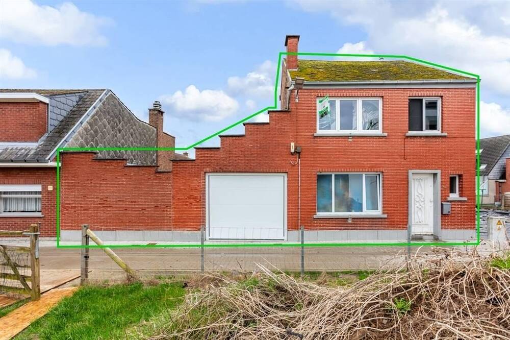 Huis te  koop in Denderhoutem 9450 239000.00€ 3 slaapkamers 188.00m² - Zoekertje 295412