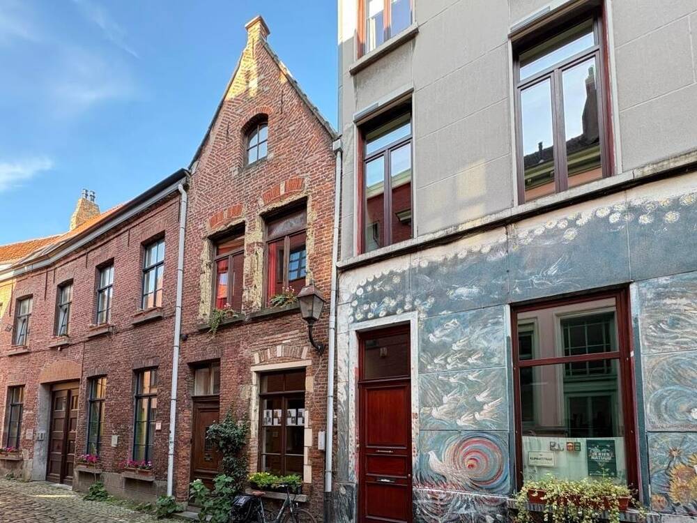 Huis te  in Gent 9000 545000.00€ 3 slaapkamers 223.00m² - Zoekertje 296121