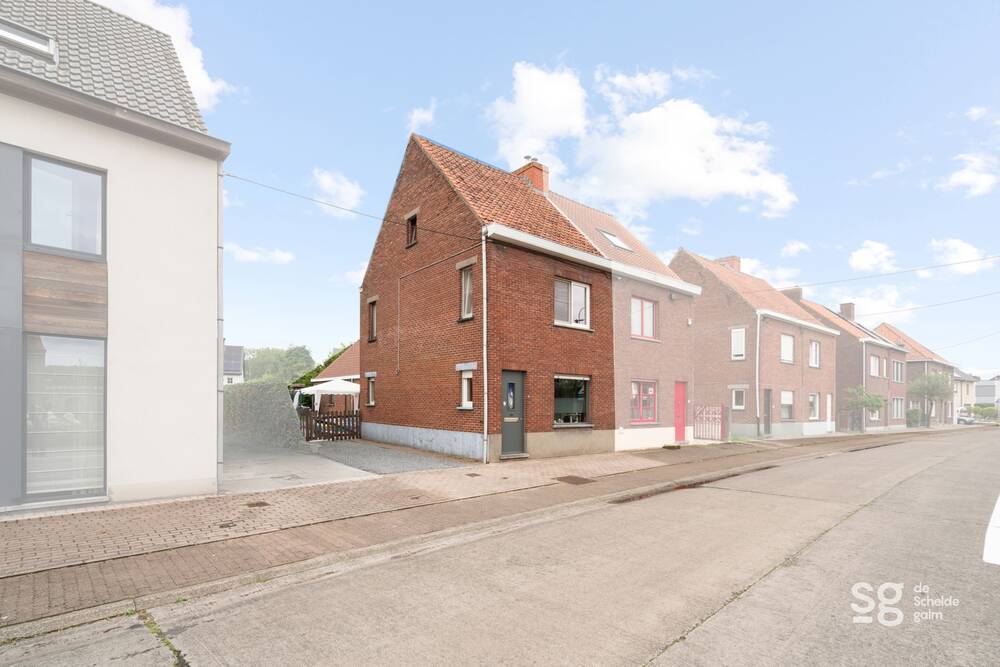 Huis te  koop in De Pinte 9840 255000.00€ 3 slaapkamers 118.00m² - Zoekertje 296669