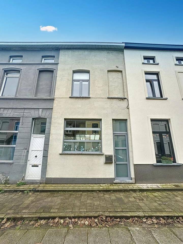 Huis te  koop in Gentbrugge 9050 0.00€ 2 slaapkamers 99.00m² - Zoekertje 296720