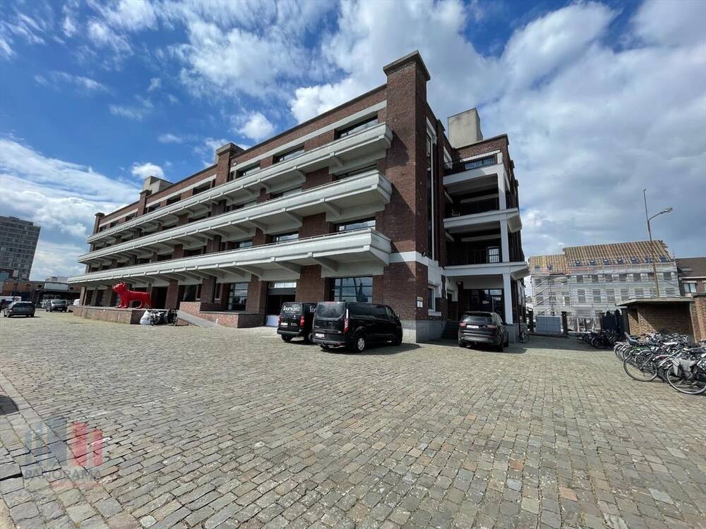 Handelszaak te  huur in Gent 9000 5115.00€  slaapkamers 270.00m² - Zoekertje 298290