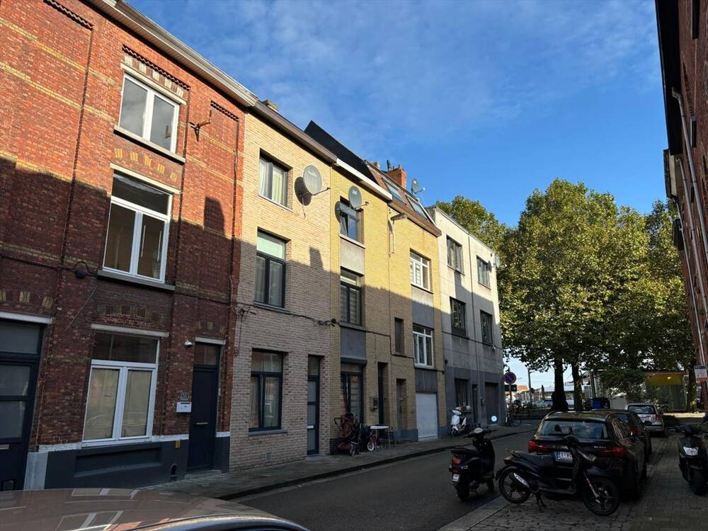 Huis te  huur in Gent 9000 995.00€ 2 slaapkamers 120.00m² - Zoekertje 298143