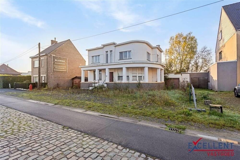 Handelszaak te  koop in Deinze 9800 325000.00€ 3 slaapkamers 216.00m² - Zoekertje 297336