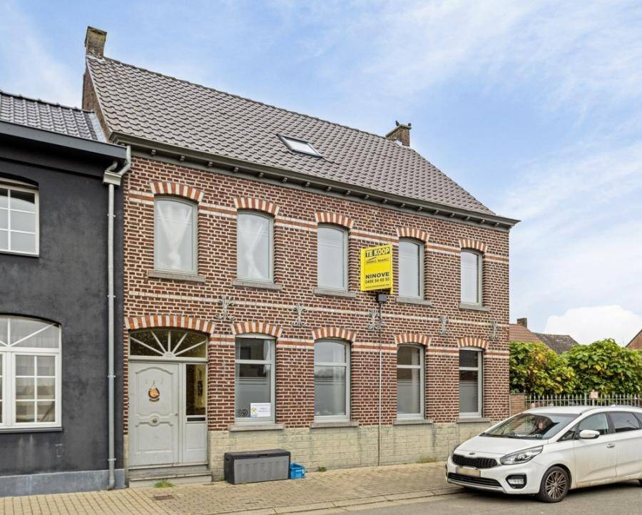 Huis te  koop in Ninove 9400 359000.00€ 5 slaapkamers 223.00m² - Zoekertje 300046