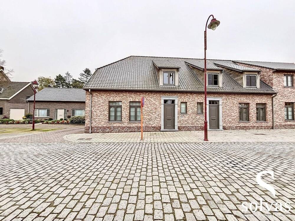 Huis te  huur in Aalter 9880 850.00€ 3 slaapkamers 171.00m² - Zoekertje 301862