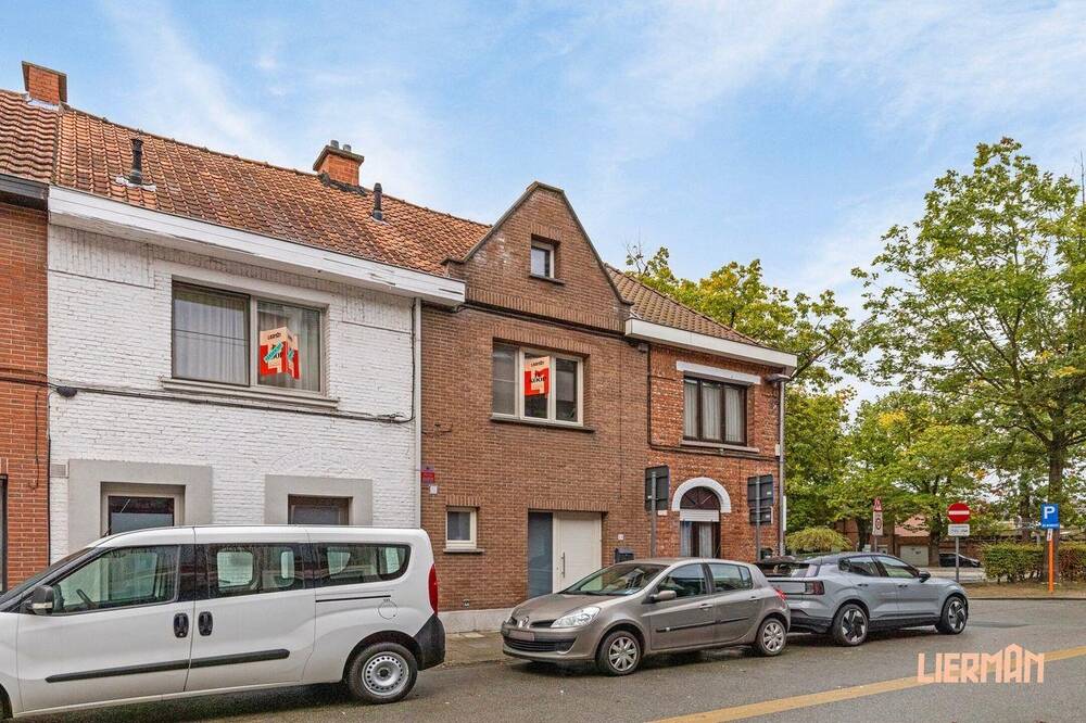 Huis te  koop in Aalst 9300 239000.00€ 2 slaapkamers 120.00m² - Zoekertje 302147