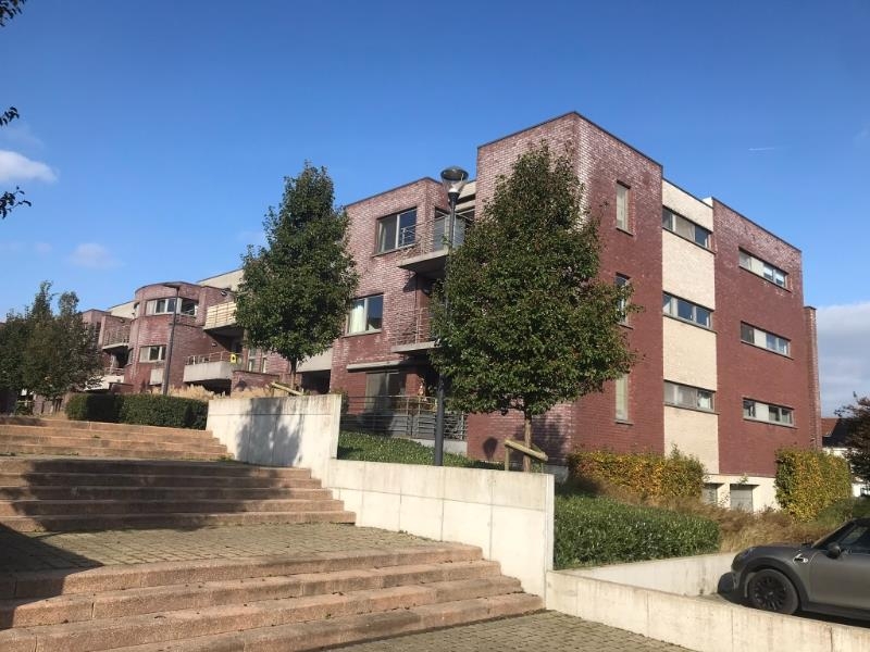 Appartement te  huur in Denderleeuw 9470 950.00€ 2 slaapkamers 103.00m² - Zoekertje 303596