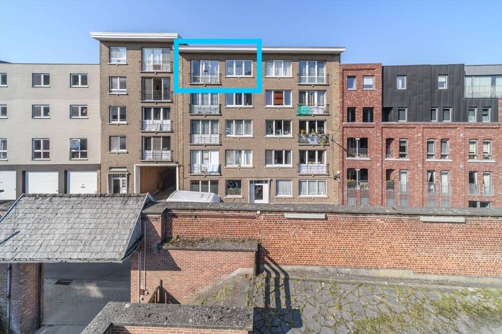 Appartement te  koop in Geraardsbergen 9500 144000.00€ 1 slaapkamers 50.00m² - Zoekertje 304769