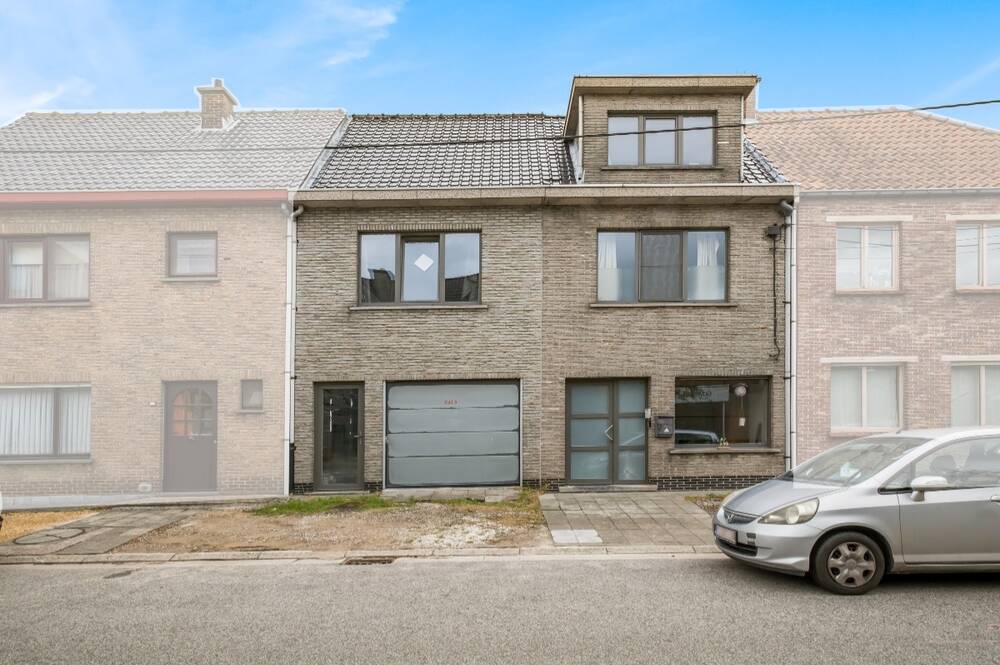 Huis te  koop in Belsele 9111 325000.00€ 4 slaapkamers 235.00m² - Zoekertje 303706