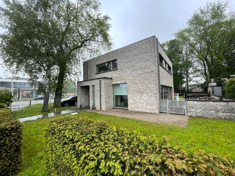 Huis te  huur in Lochristi 9080 1495.00€ 3 slaapkamers 180.00m² - Zoekertje 305852