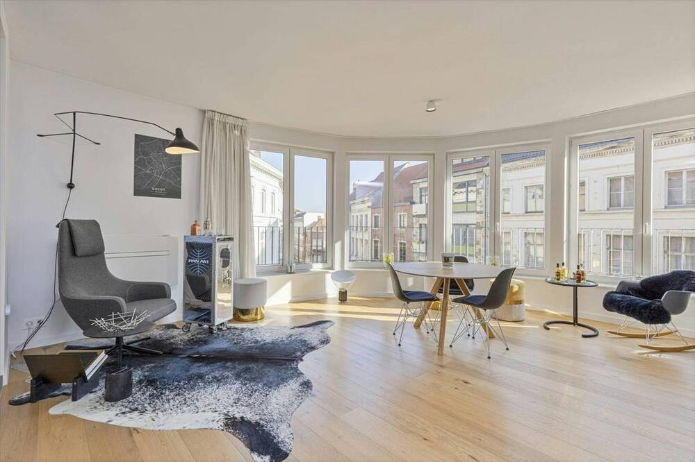 Appartement te  in Gent 9000 1050.00€ 2 slaapkamers 88.00m² - Zoekertje 305534